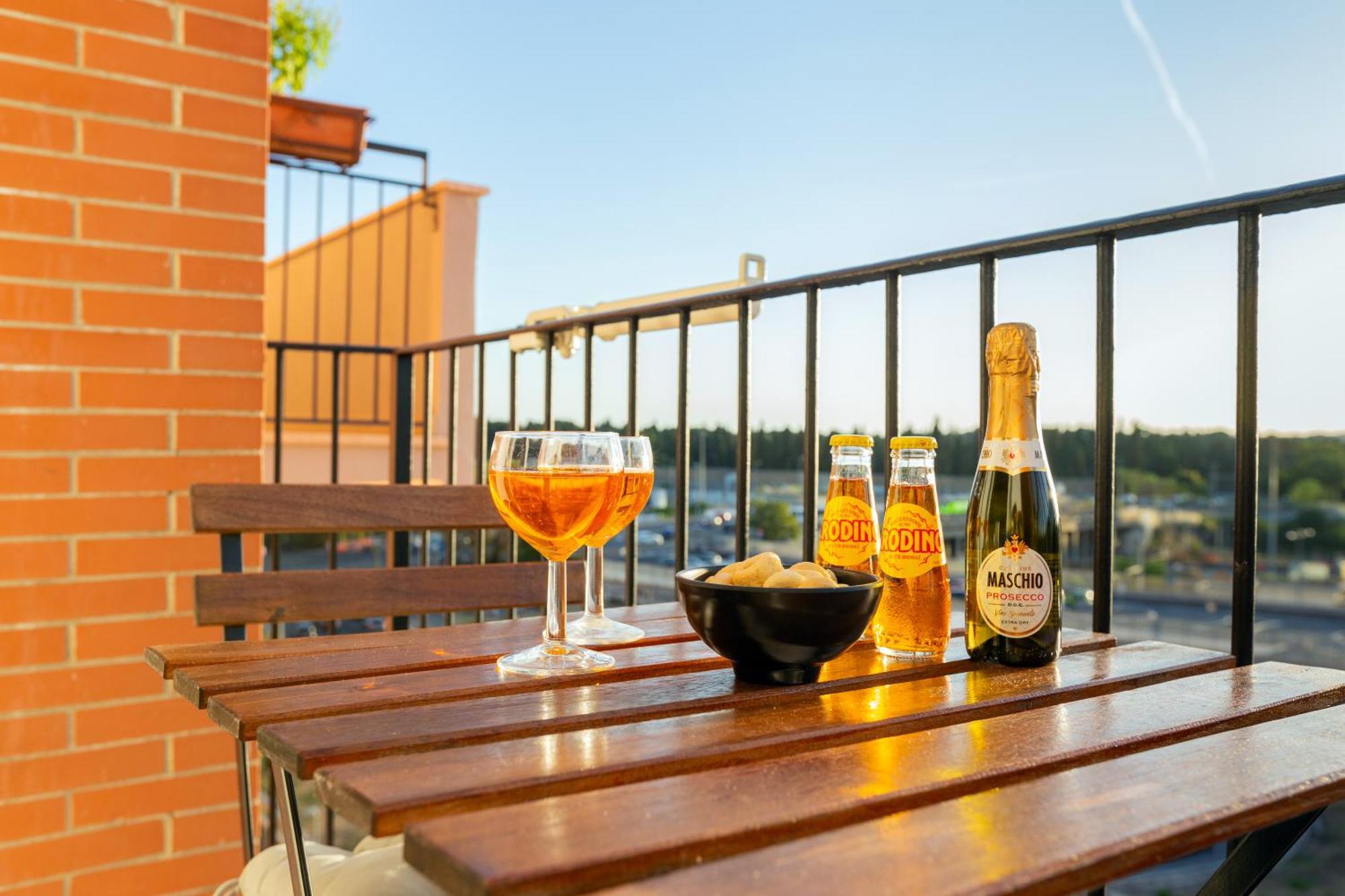 Stylish & Cozy - 5 Star Location- Balcony - City View Rome Luaran gambar