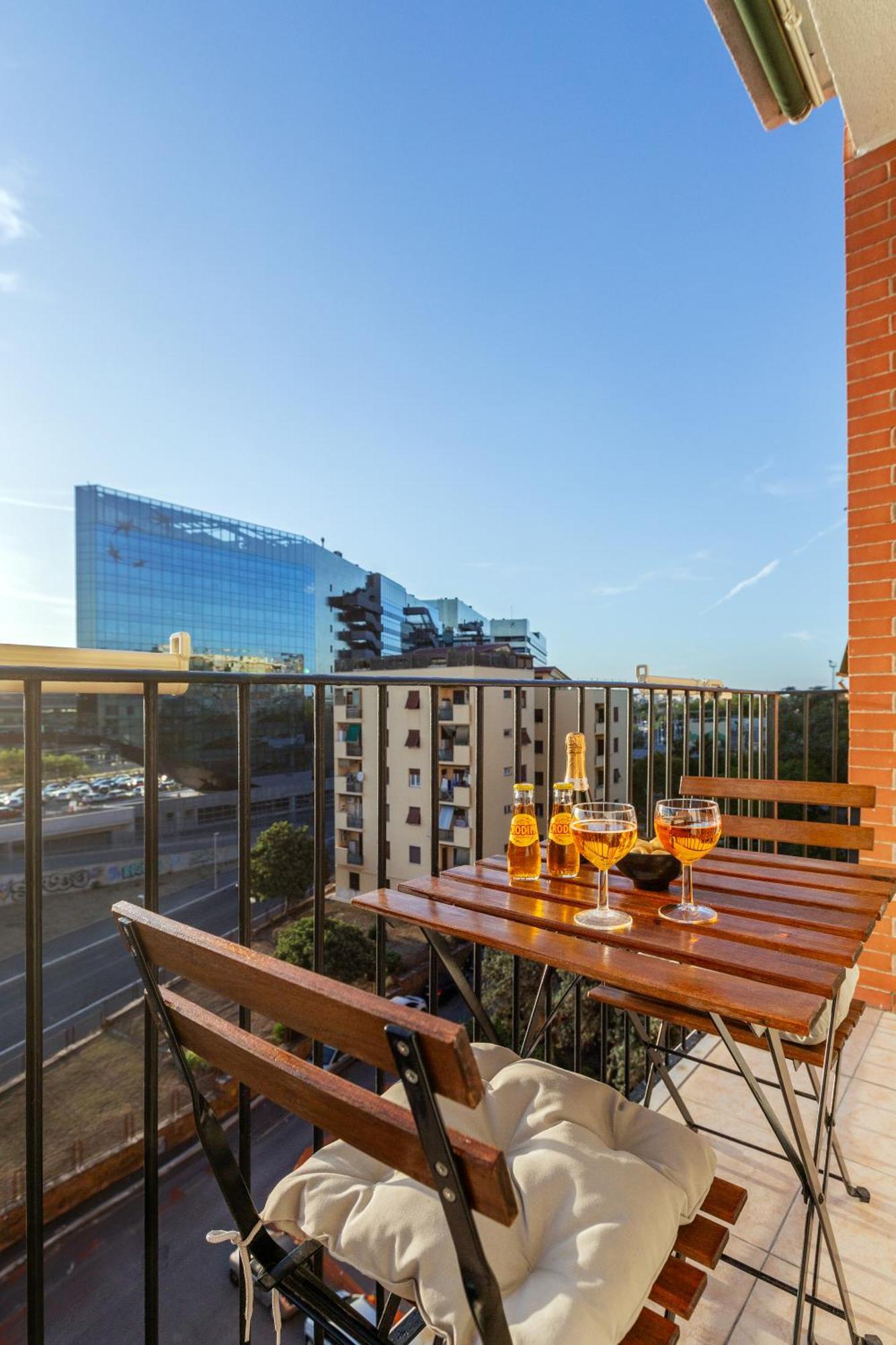 Stylish & Cozy - 5 Star Location- Balcony - City View Rome Luaran gambar